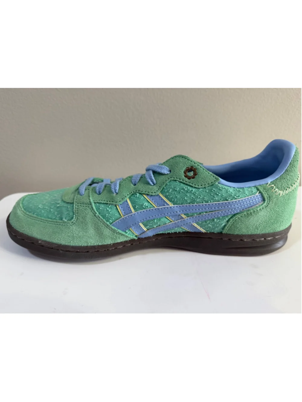 ASICS Skyhand OG Peppermint Stone Wash Sneakers NWT Men’s 8.5 Retro Suede